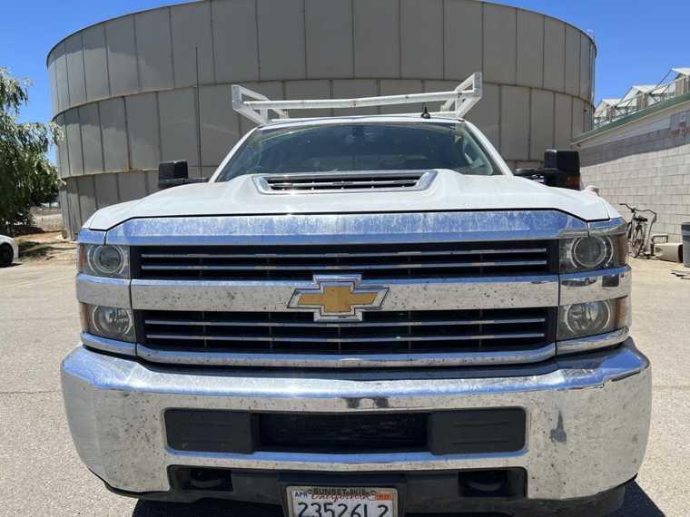 Mario's Mobile Car Wash work 3
